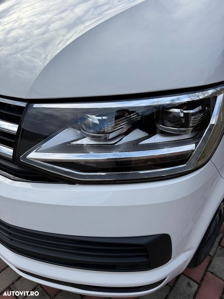 Volkswagen Multivan - 6