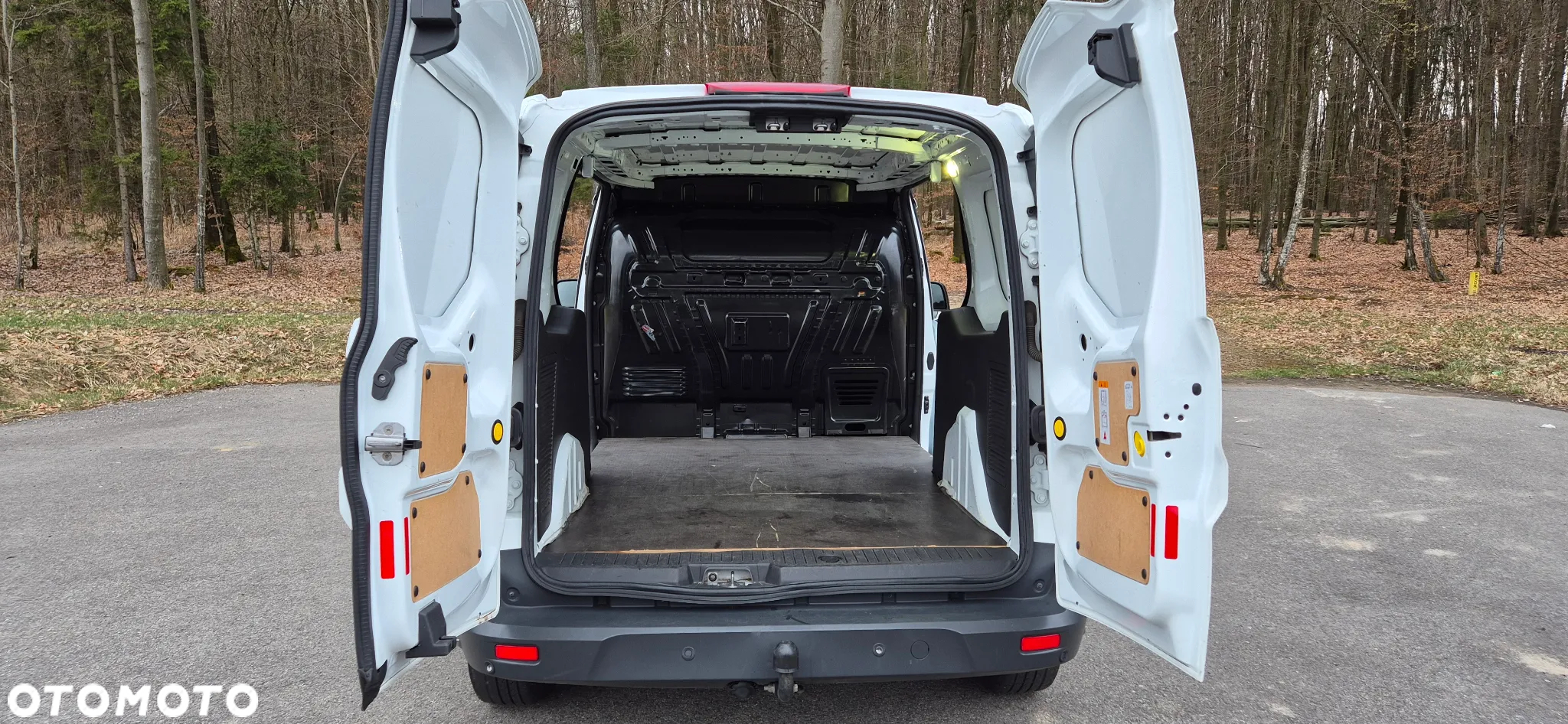 Ford Transit Connect - 12