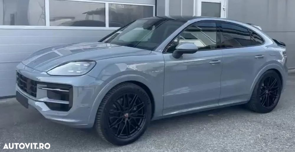 Porsche Cayenne Coupe E-Hybrid