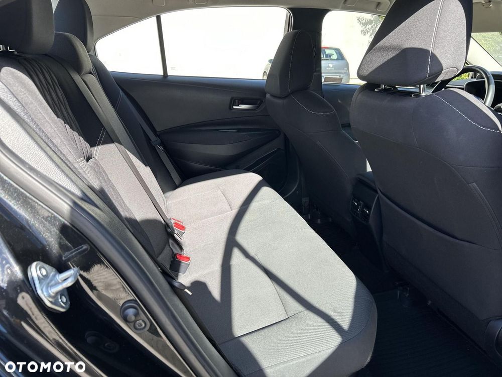 Toyota Corolla 1.8 Hybrid Comfort - 12