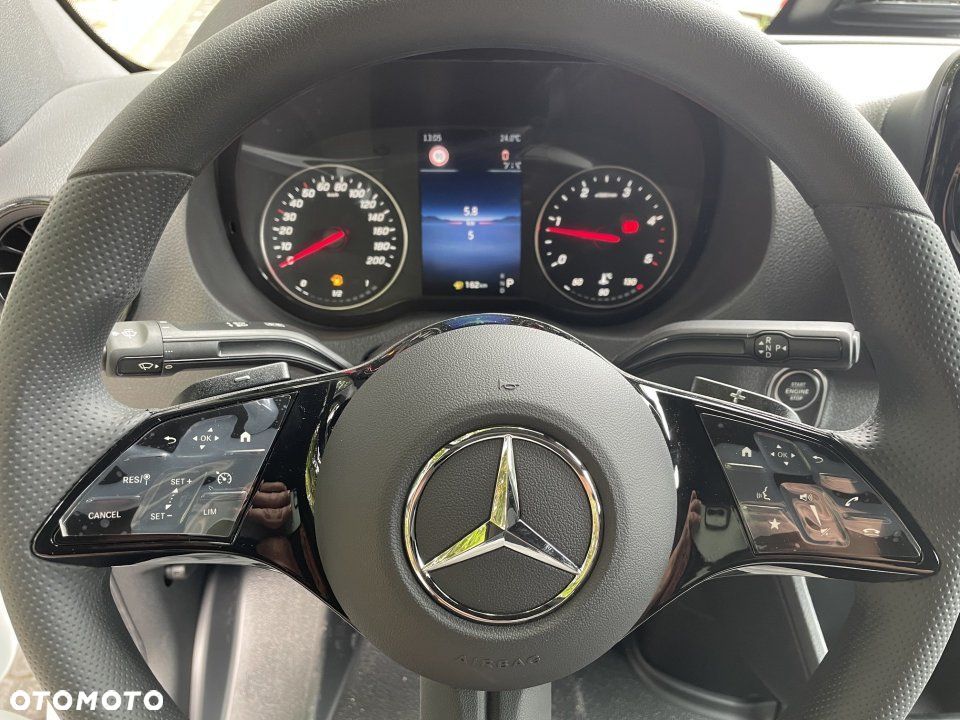 Mercedes-Benz Sprinter - 7