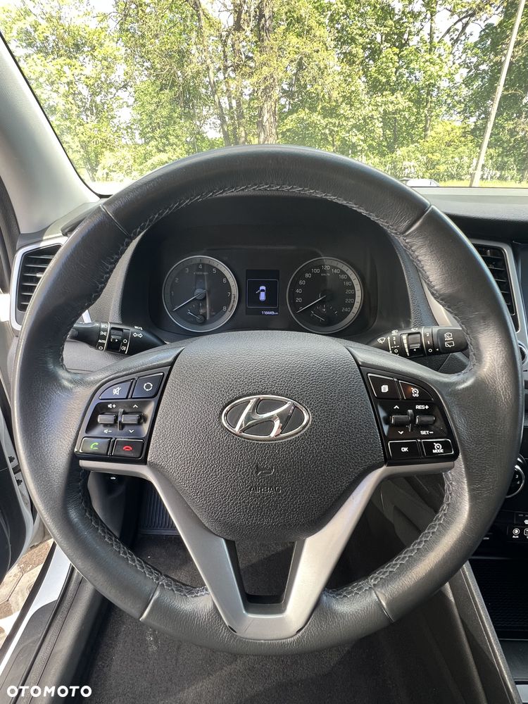Hyundai Tucson - 12