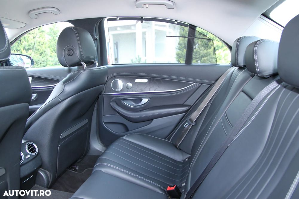 Mercedes-Benz E 200 4MATIC Aut. - 21