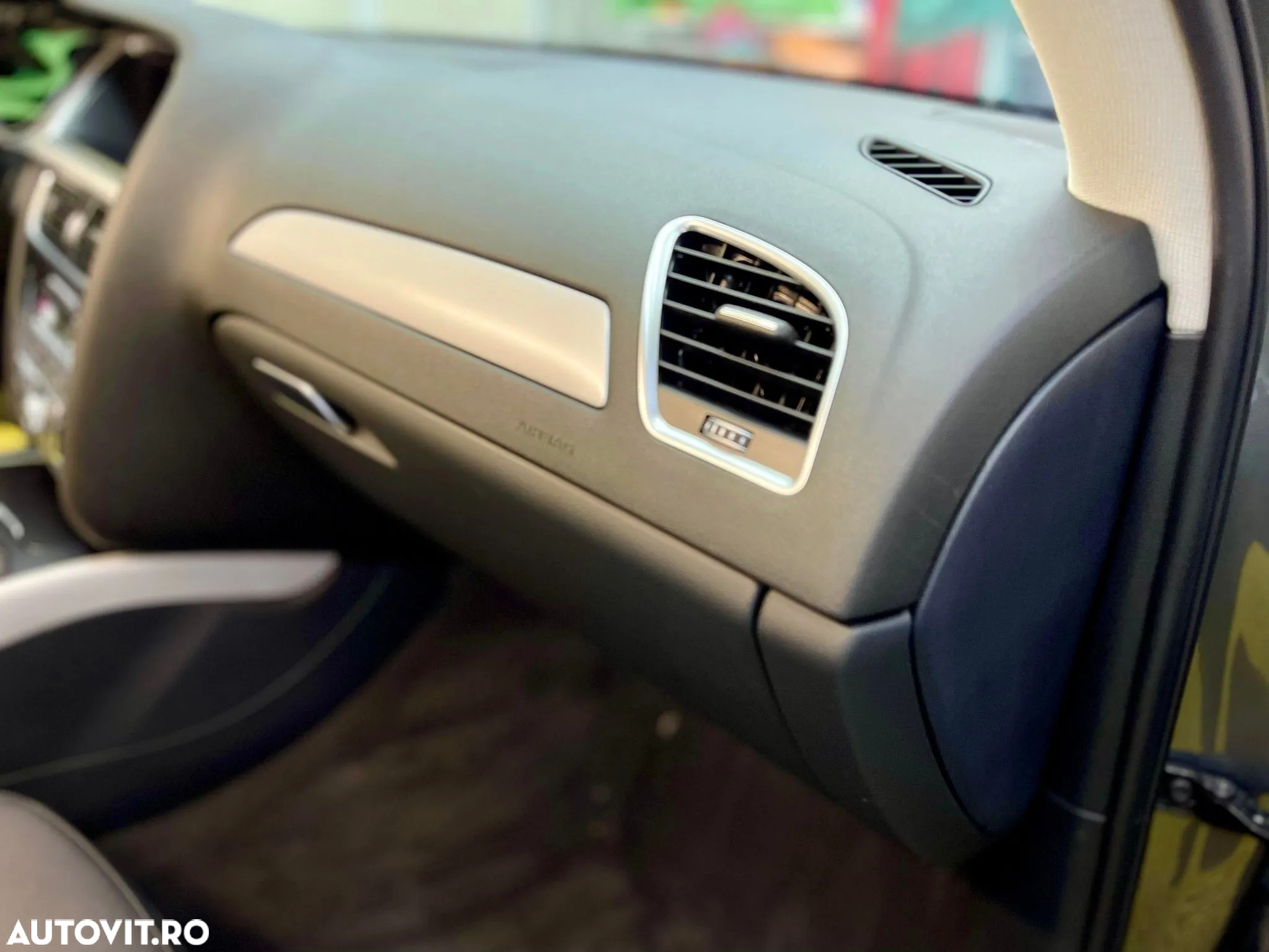 Audi A4 Avant 2.0 TDI Multitronic - 9