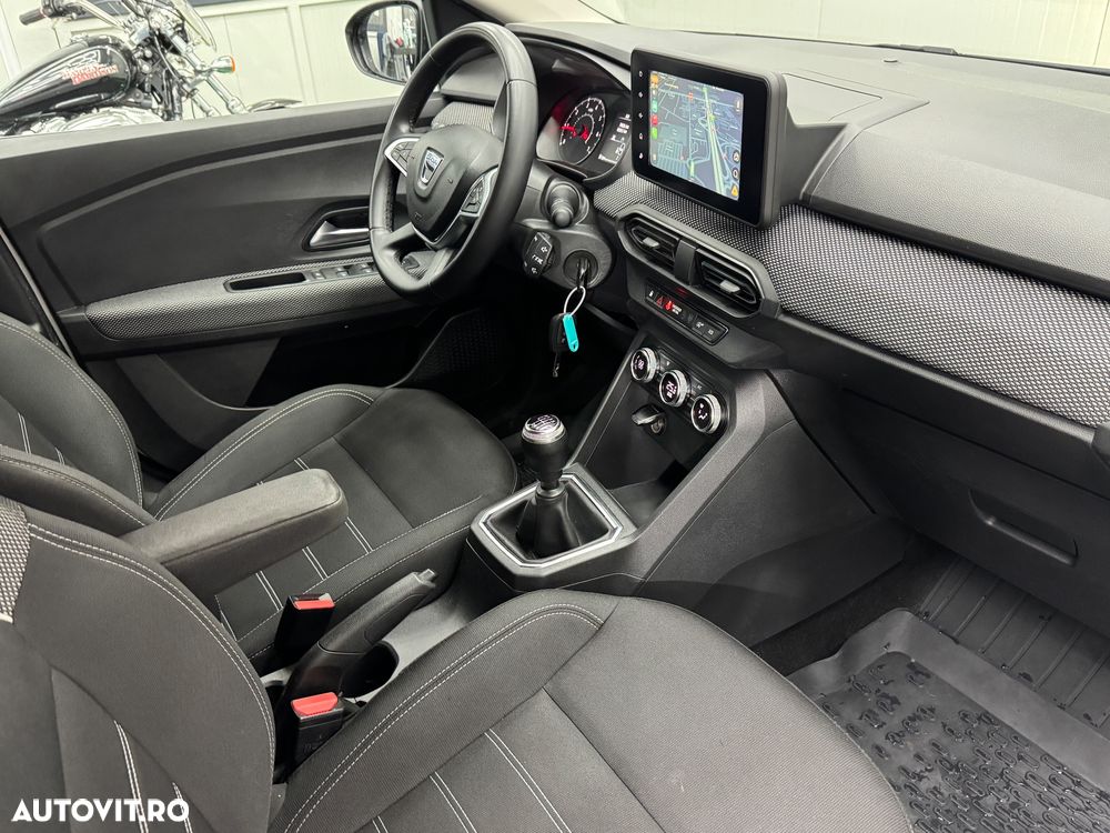 Dacia Logan TCe 90 MT6 Comfort - 13