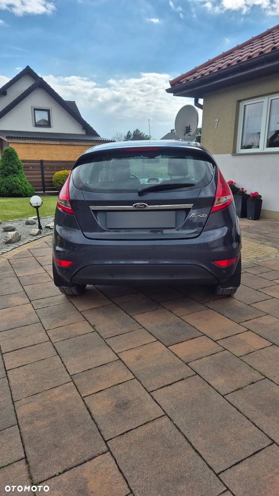 Ford Fiesta - 4