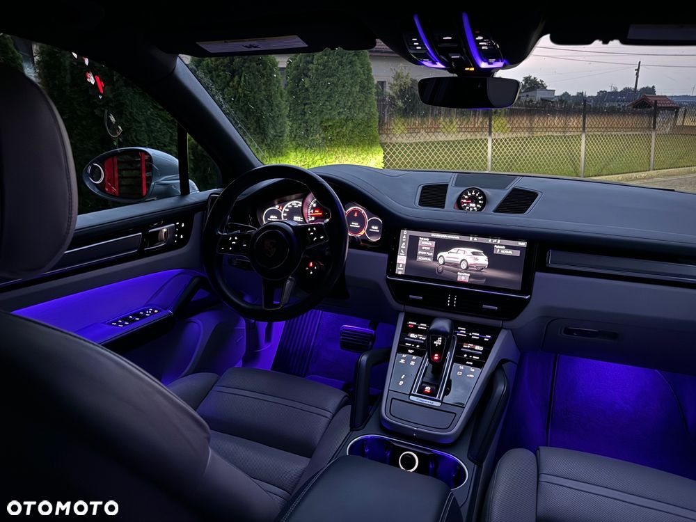 Porsche Cayenne S - 31