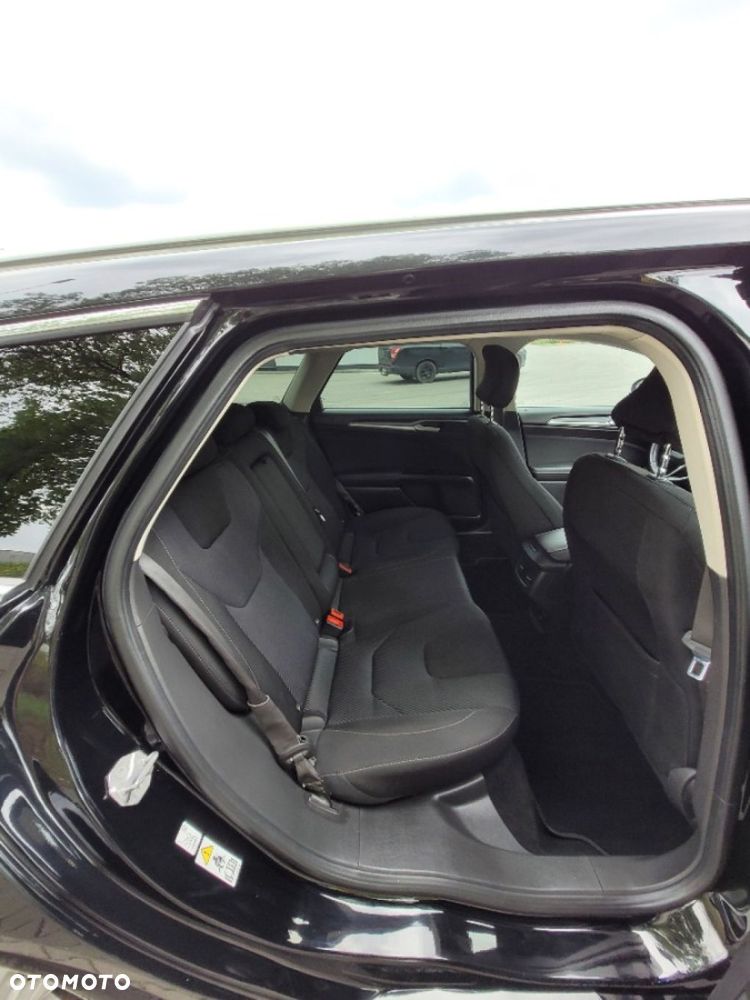Ford Mondeo 2.0 TDCi Titanium - 17
