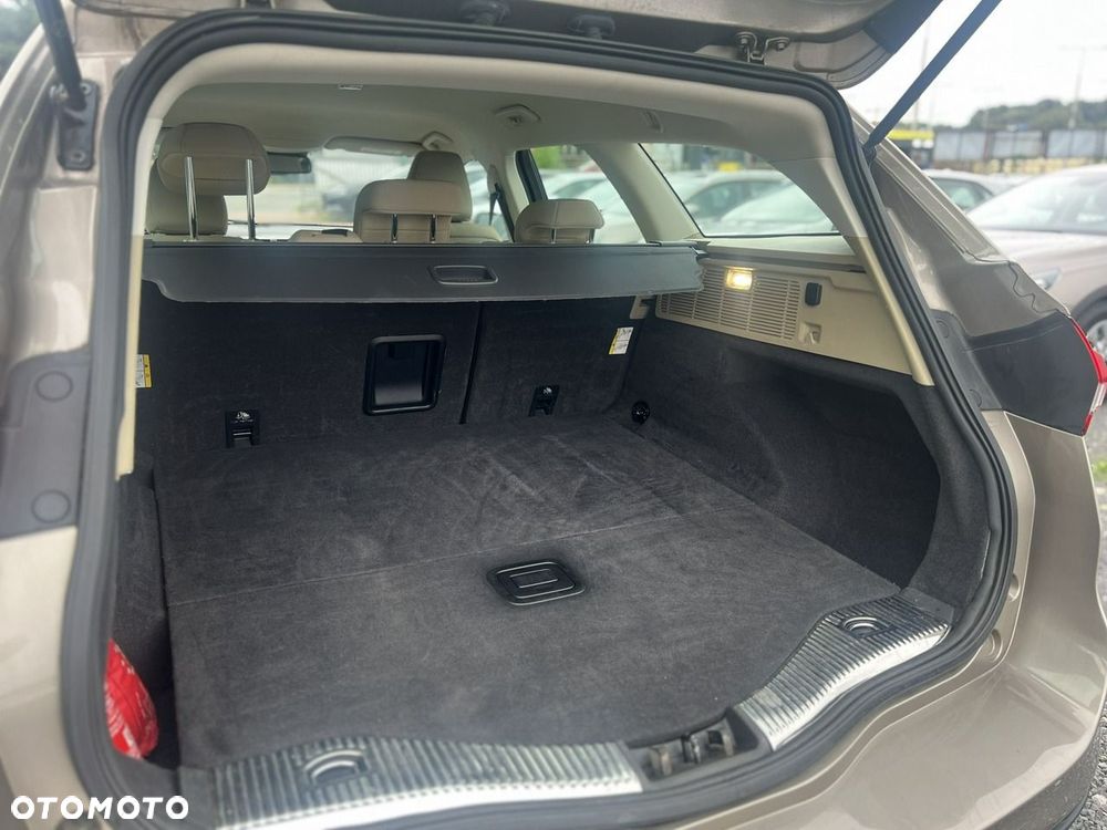 Ford Mondeo 2.0 EcoBlue Trend - 31