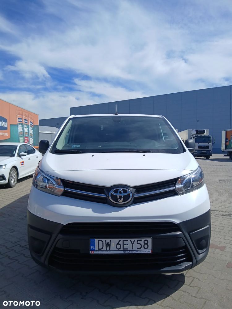 Toyota Proace - 2