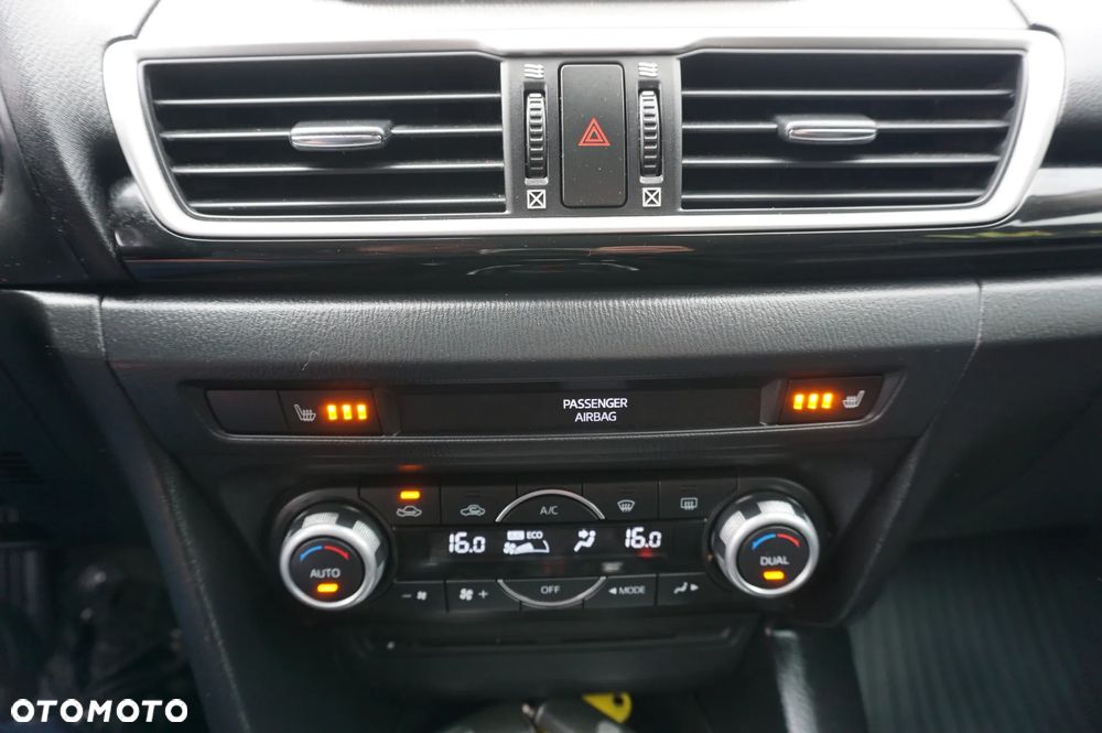 Mazda 3 SKYACTIV-G 120 Sports-Line - 33