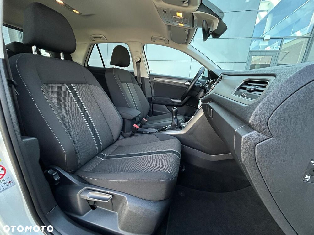 Volkswagen T-Roc 1.0 TSI Advance - 18