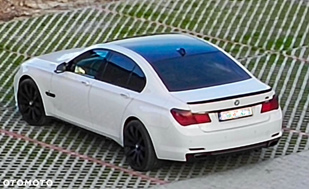 BMW Seria 7 740d - 3