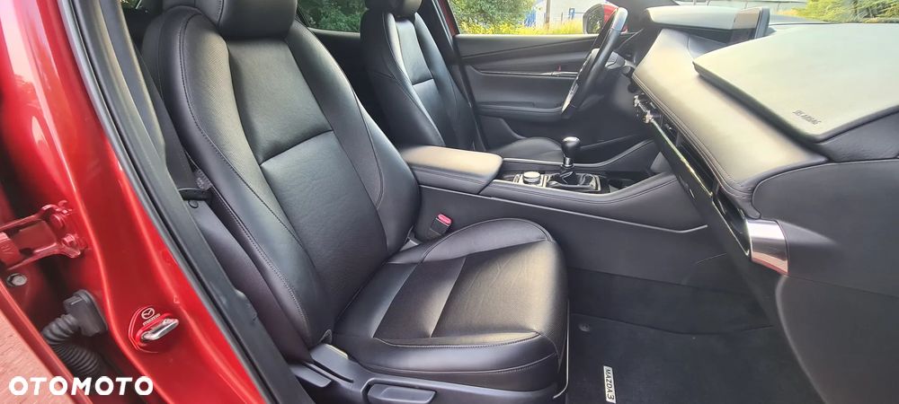 Mazda 3 e-SKYACTIV-G 122 M HYBRID HOMURA - 17