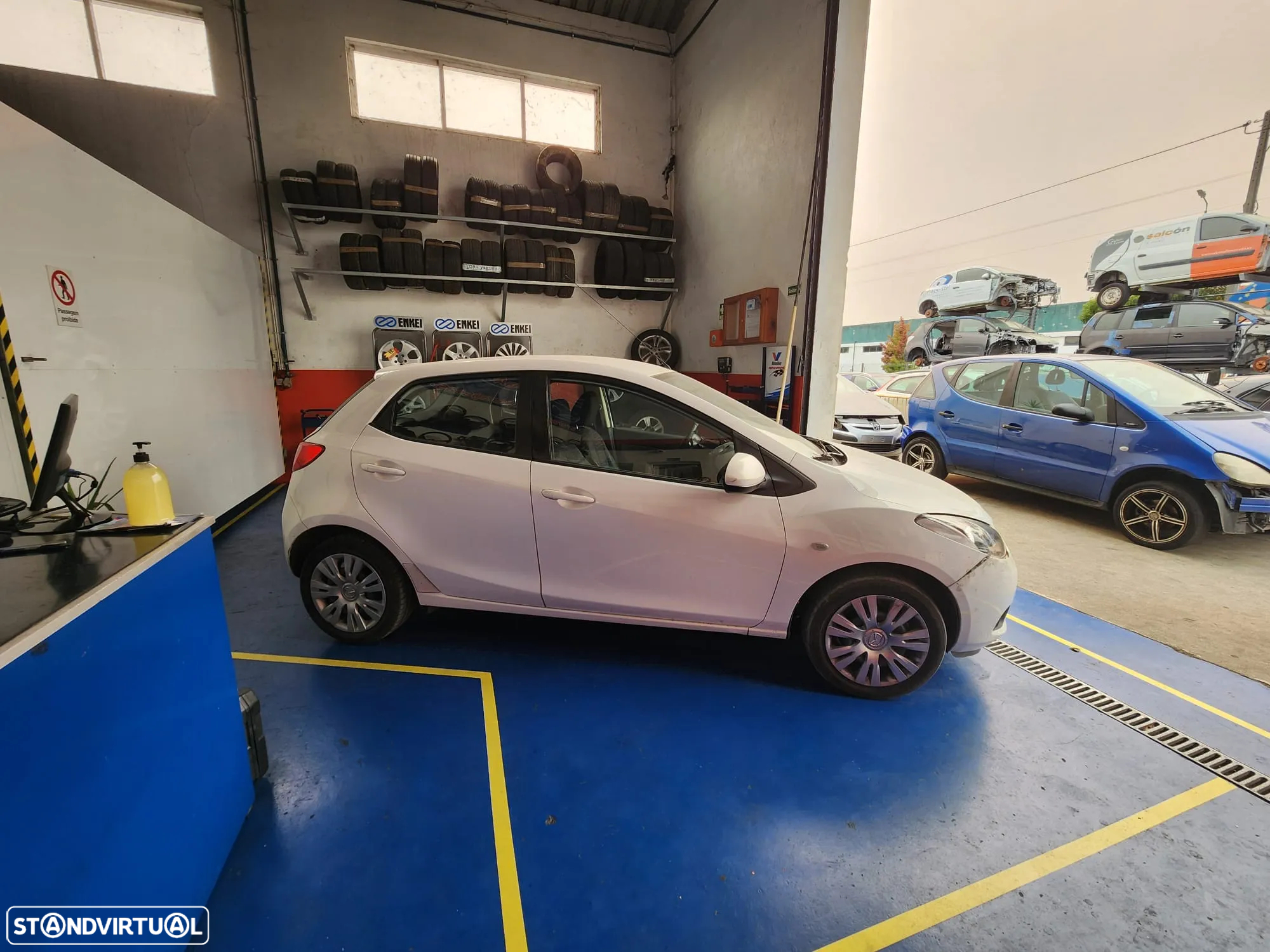 Mazda 2, Gasolina de 2010 ás peças. - 2