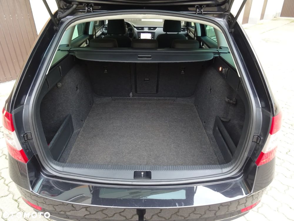 Skoda Octavia 2.0 TDI (Green tec) 4x4 Joy - 10