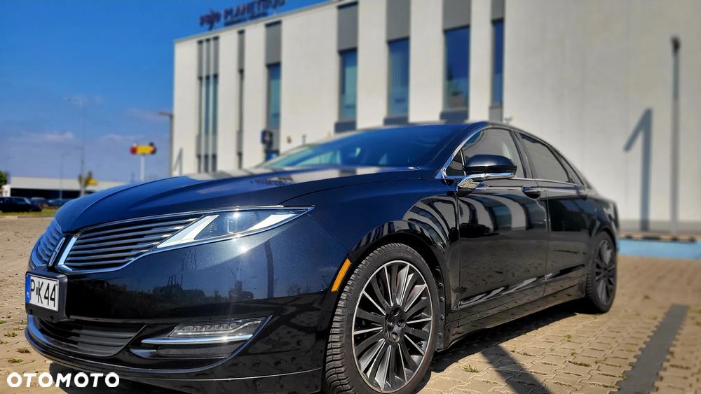 Lincoln MKZ - 2
