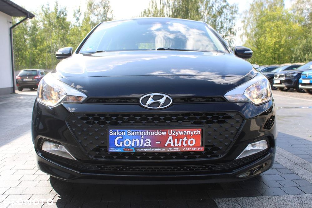 Hyundai i20 - 12