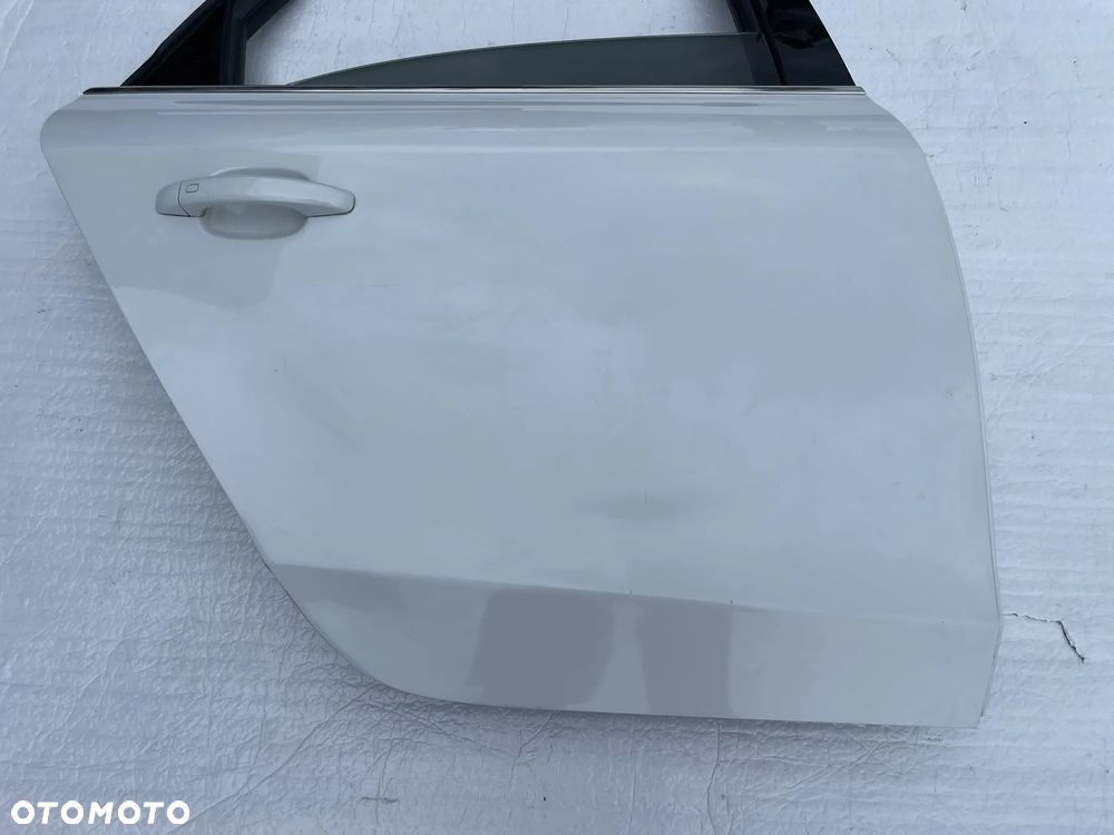 Audi A4 B8 8K sedan drzwi tył tylne prawe, LS9R - 2