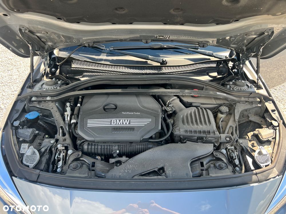 BMW Seria 2 220i - 14