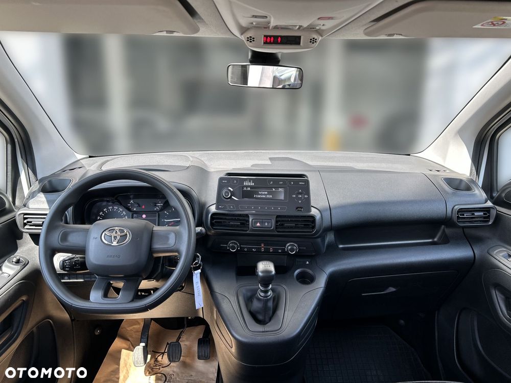 Toyota Proace City Verso 1.2 D-4T Combi - 9