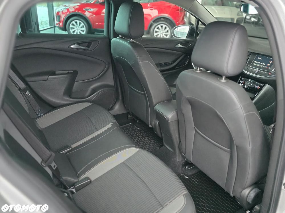 Opel Astra 1.5 CDTI Ultimate S&S - 28