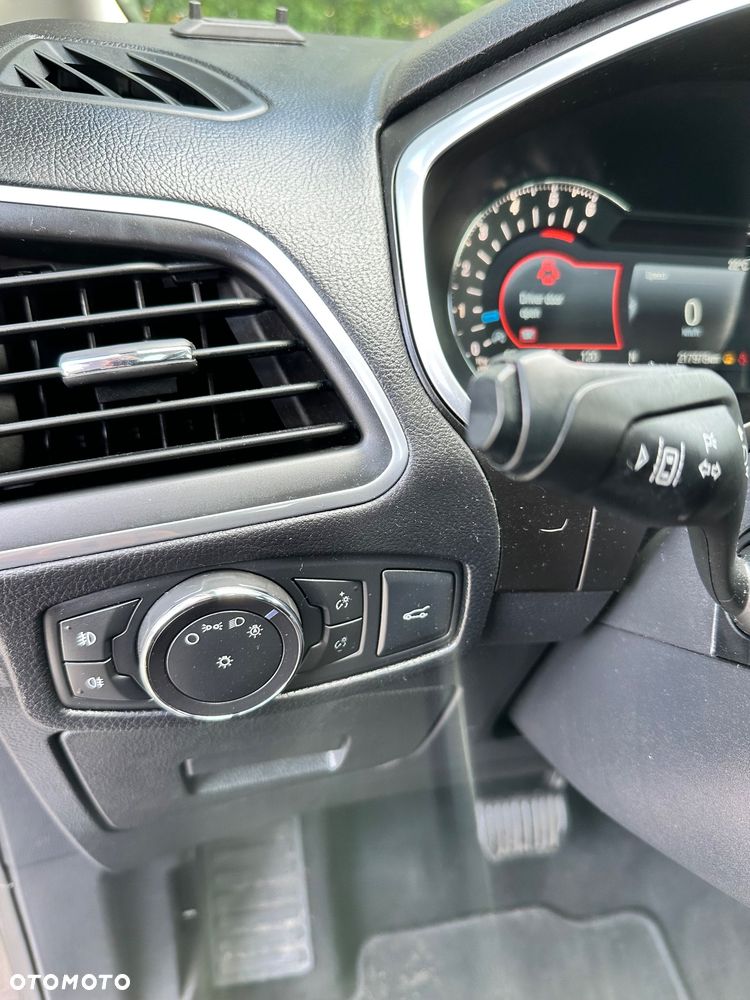 Ford S-Max 2.0 TDCi Titanium PowerShift - 20