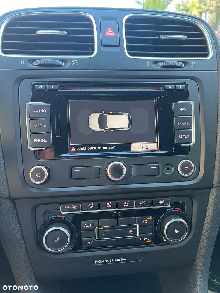 Volkswagen Golf VI 1.6 TDI Comfortline - 5