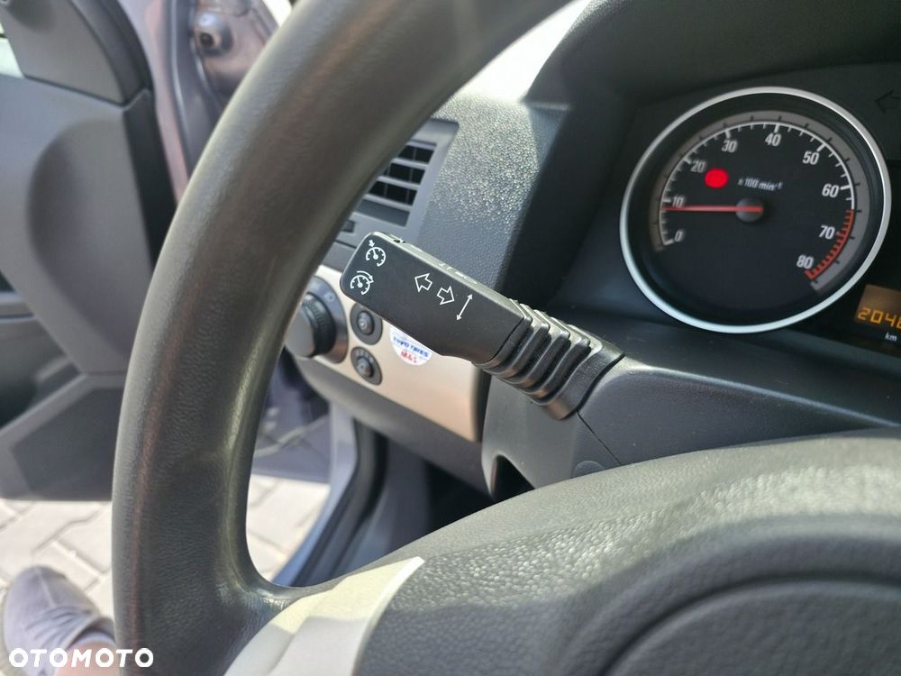 Opel Astra - 22