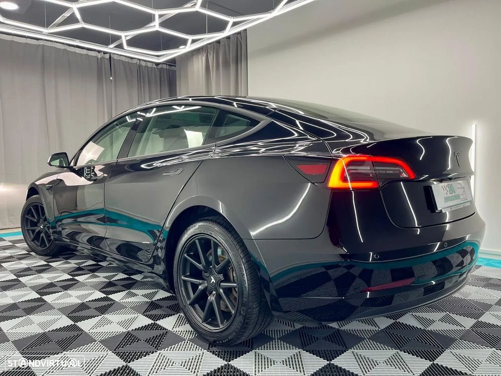 Tesla Model 3 Standard RWD Plus - 5