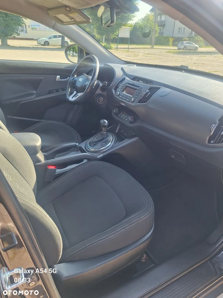 Kia Sportage 2.0 CRDI 4WD Automatik Vision - 11