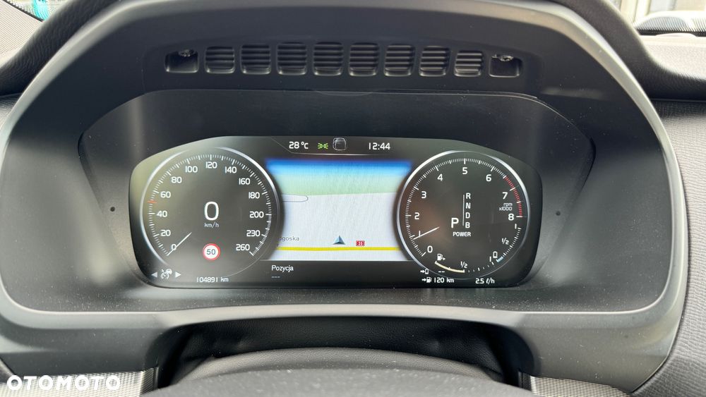 Volvo XC 90 T8 AWD Plug-In Hybrid R-Design 7os - 16
