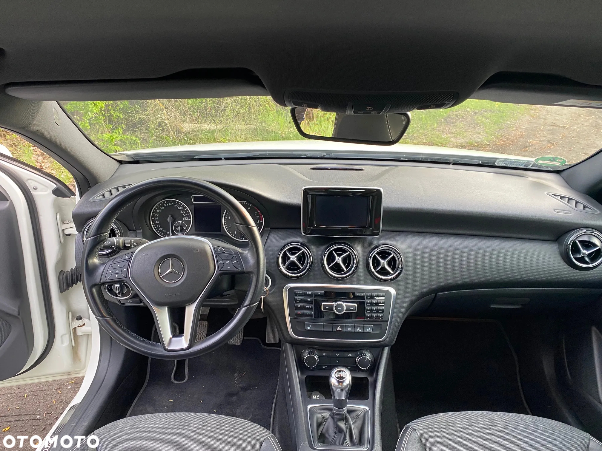 Mercedes-Benz Klasa A 200 (BlueEFFICIENCY) - 15