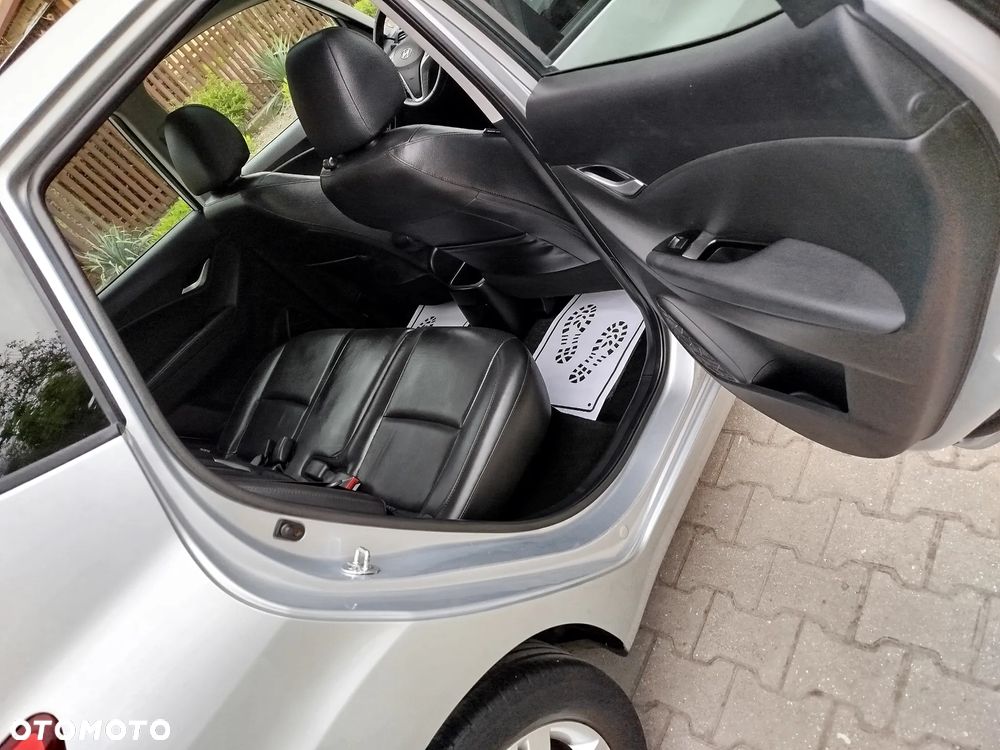 Hyundai ix20 1.4 blue YES Silver - 18