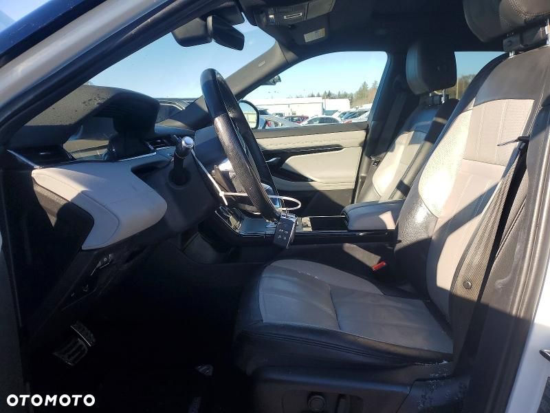 Land Rover Range Rover Evoque - 12