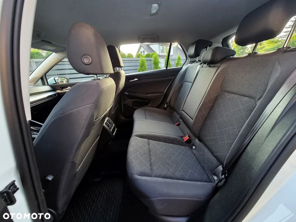 Volkswagen Golf 1.5 TSI EVO Life - 17