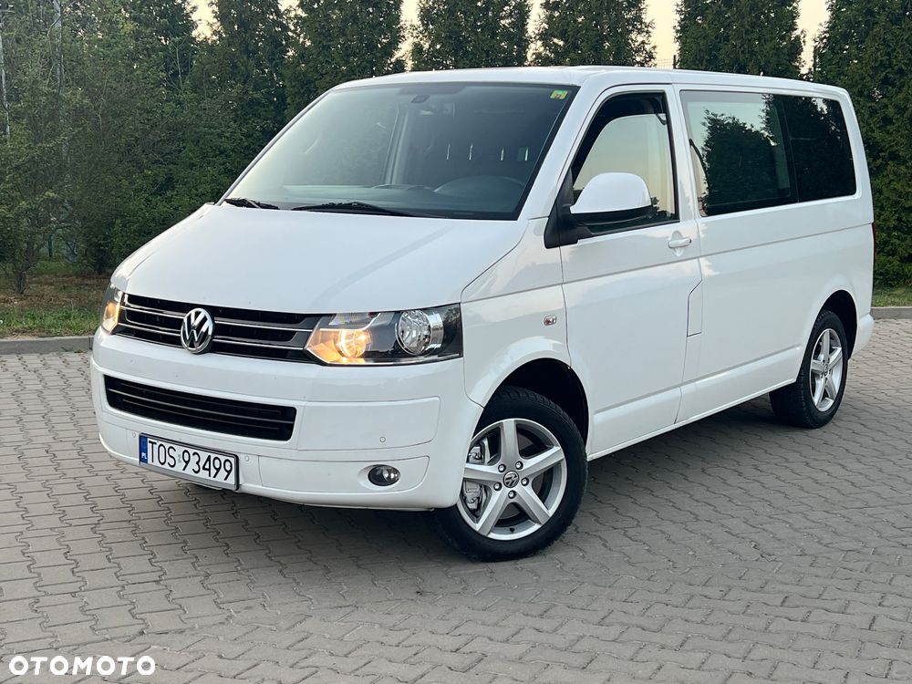 Volkswagen Caravelle - 2