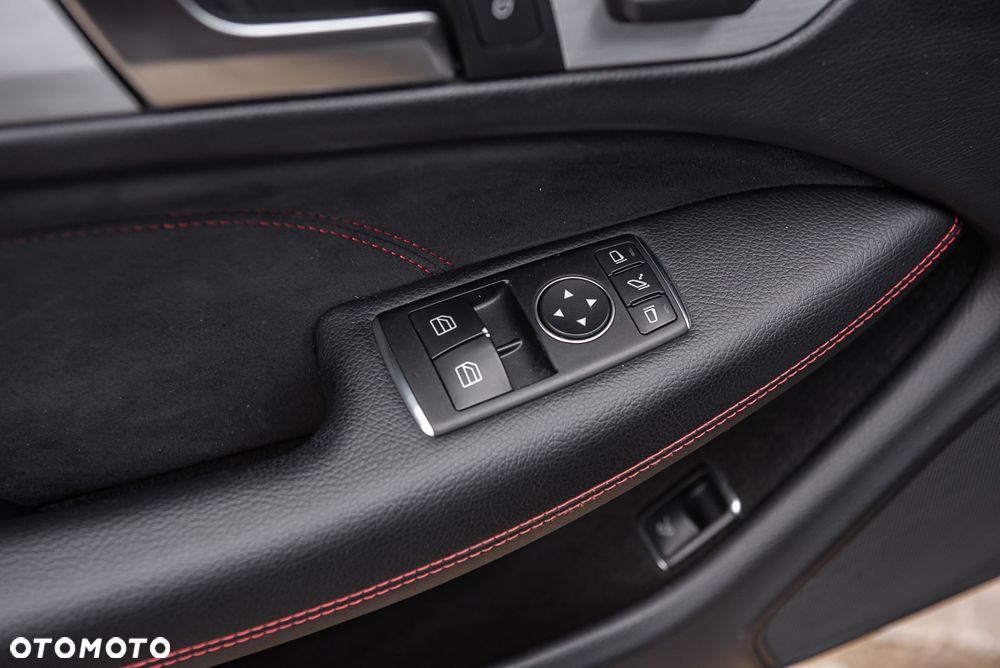 Mercedes-Benz Klasa C 200 7G-TRONIC Edition - 19