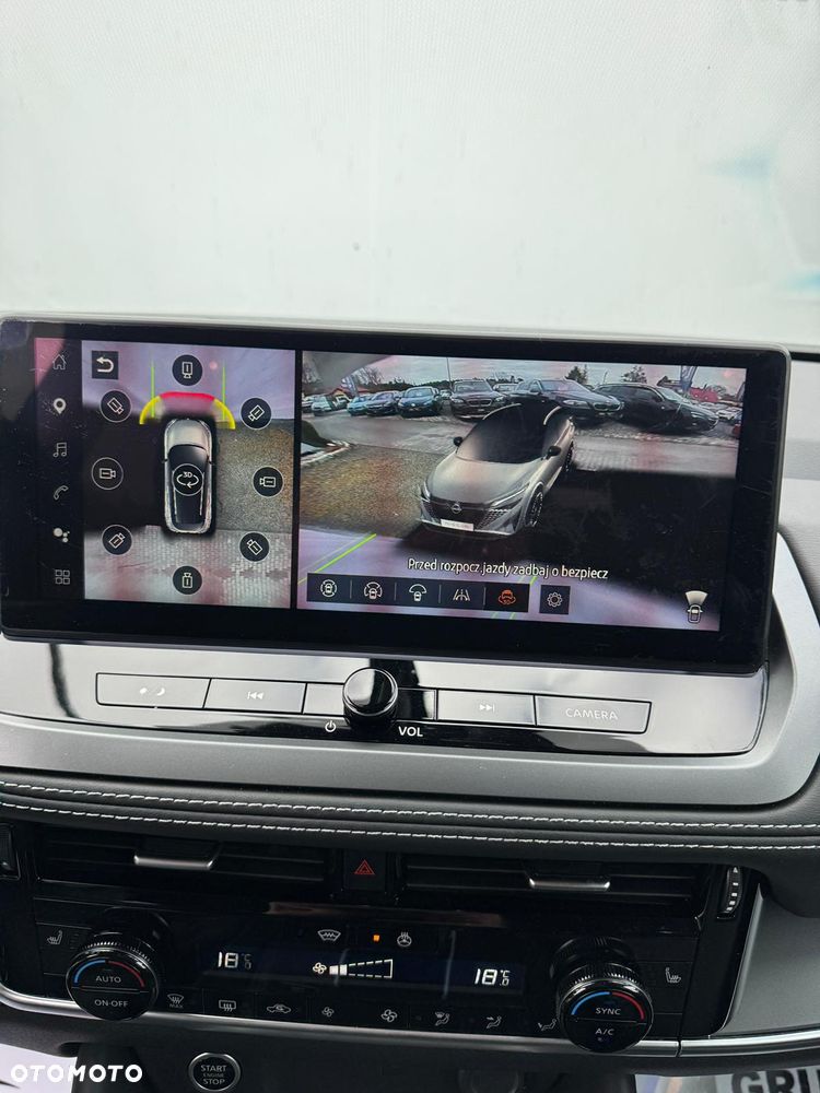 Nissan Qashqai 1.3 DIG-T N-Connecta DCT - 25