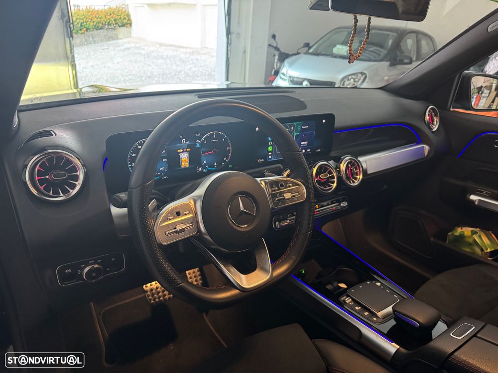 Mercedes-Benz GLB 200 - 12