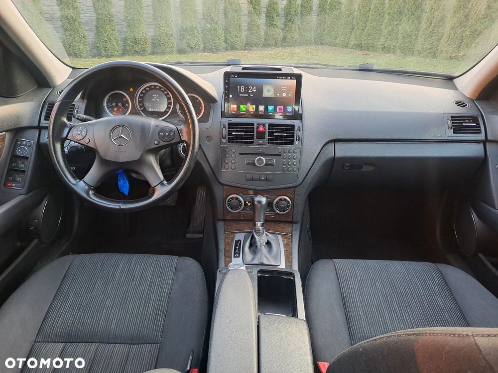 Mercedes-Benz Klasa C 220 CDI DPF Automatik Elegance - 9