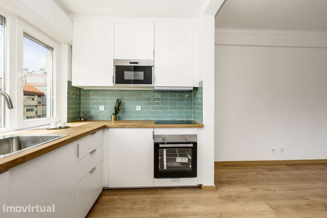 Apartamento t1 à venda na Rua Dom Dinis - Grande imagem: 2/24