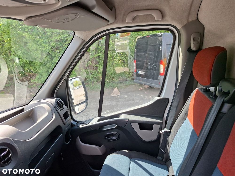 Renault Master + Klubb K26 - 24