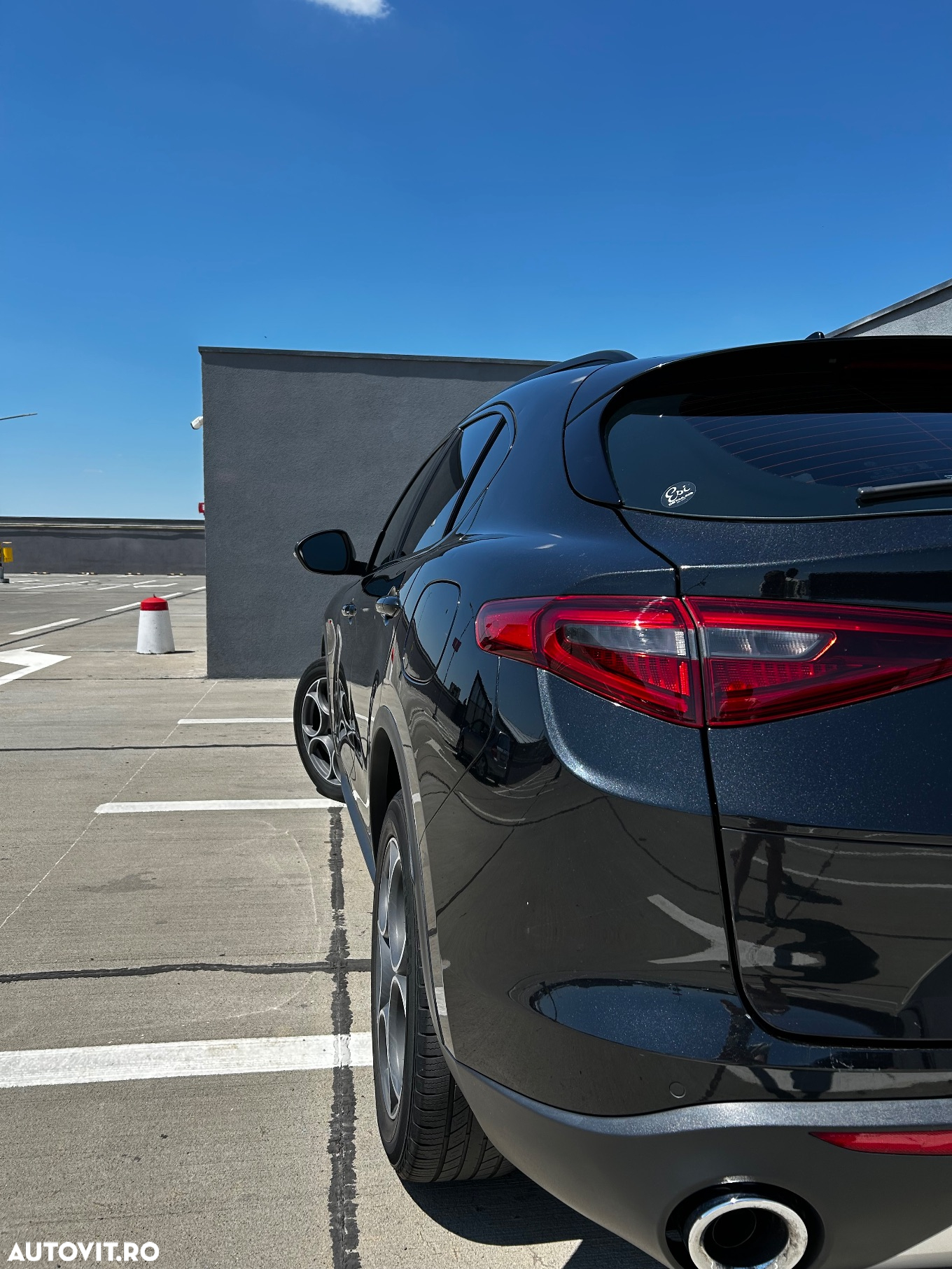 Alfa Romeo Stelvio - 7