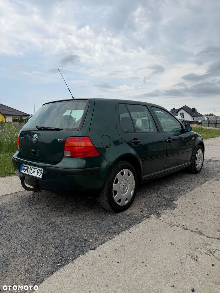 Volkswagen Golf 1.9 TDI Comfortline - 7