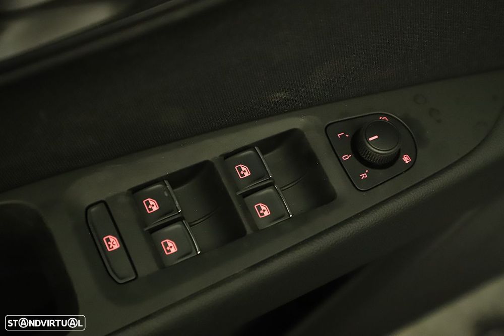 SEAT Leon 1.6 TDI FR S/S - 16