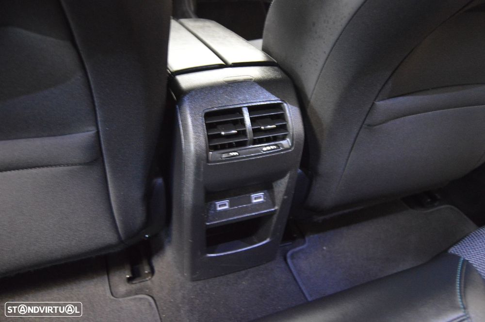 Peugeot 308 PureTech 130 EAT8 Allure Pack - 23