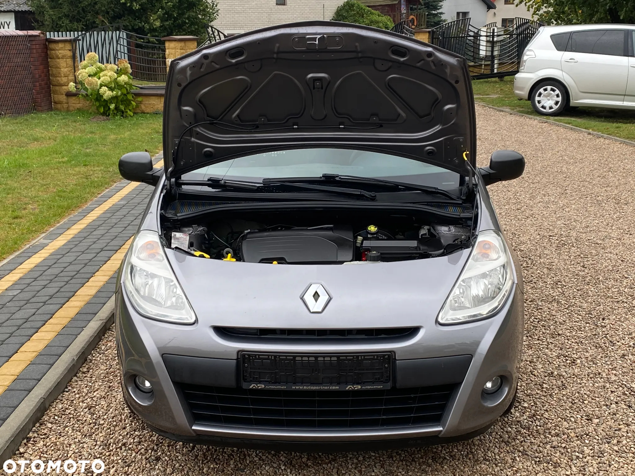 Renault Clio 1.2 16V 75 Dynamique - 16