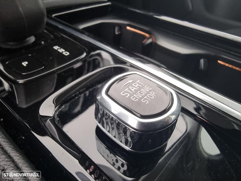 Volvo V60 2.0 T6 AWD TE Inscription Expression - 40