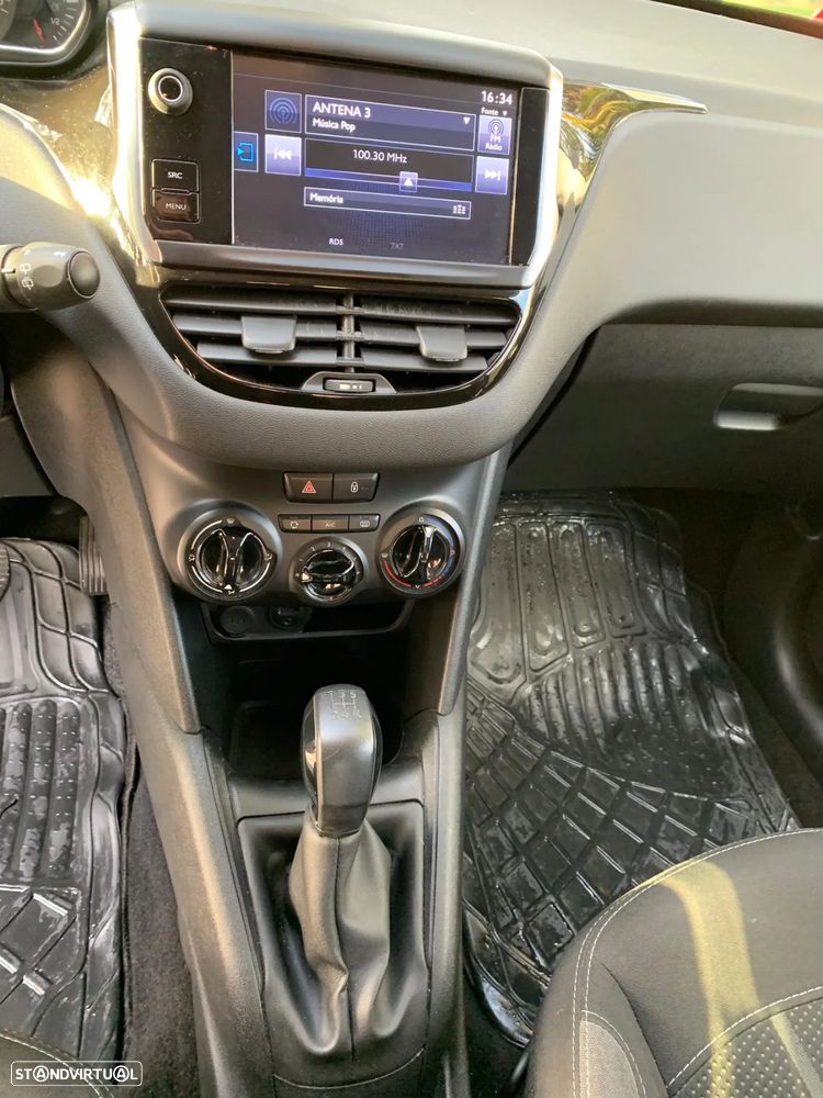 Peugeot 208 1.4 HDi Active - 19